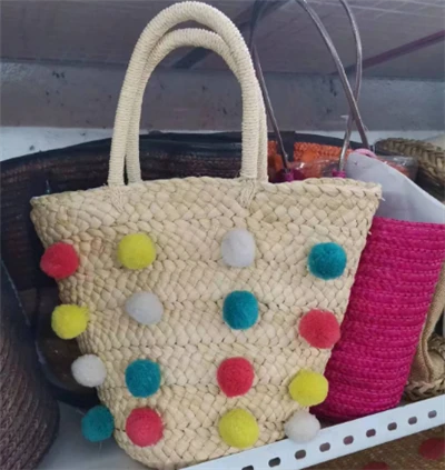 Blalen ikkuluriti borża tat-tiben magħmula bl-idejn