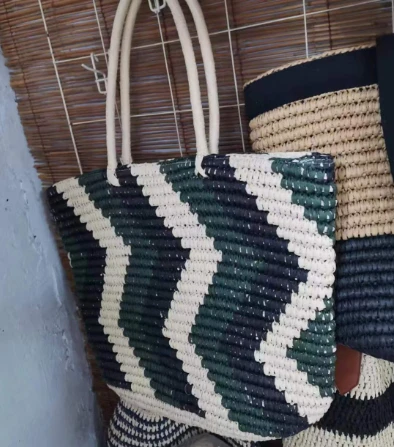 Stripe Green Women Straw Bag