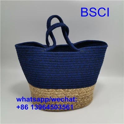 Naturali Minsuġa Rattan Beach Bag